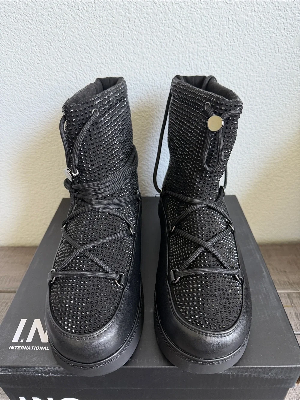 INC International Concepts black winter